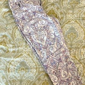 Chicos Size 3 (US 16) Girlfriend Slim Leg Crop